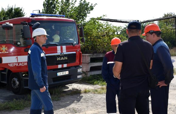 На Черкаській ТЕЦ енергетики спільно з рятувальниками провели протипожежні навчання!